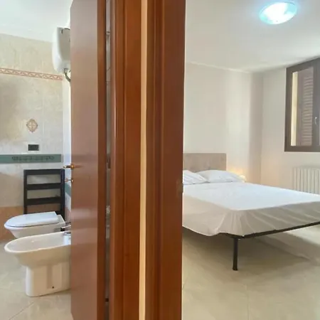 La Casa Di Vale Vista Mare Apartment *